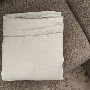 Pottery Barn Light Gray 100% Linen Light Gray Flat Sheet Only